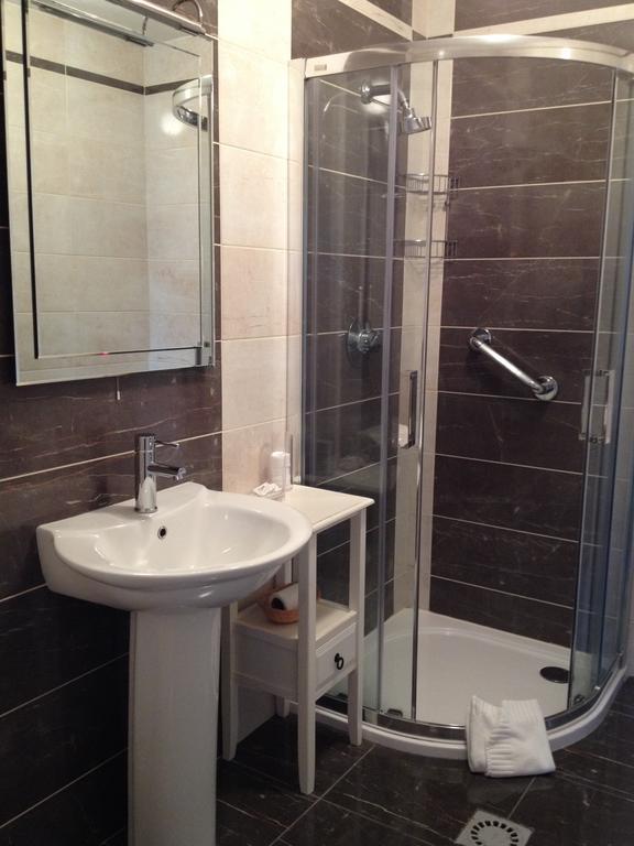Bed and Breakfast The Lantern Townhouse Dingle Pokoj fotografie